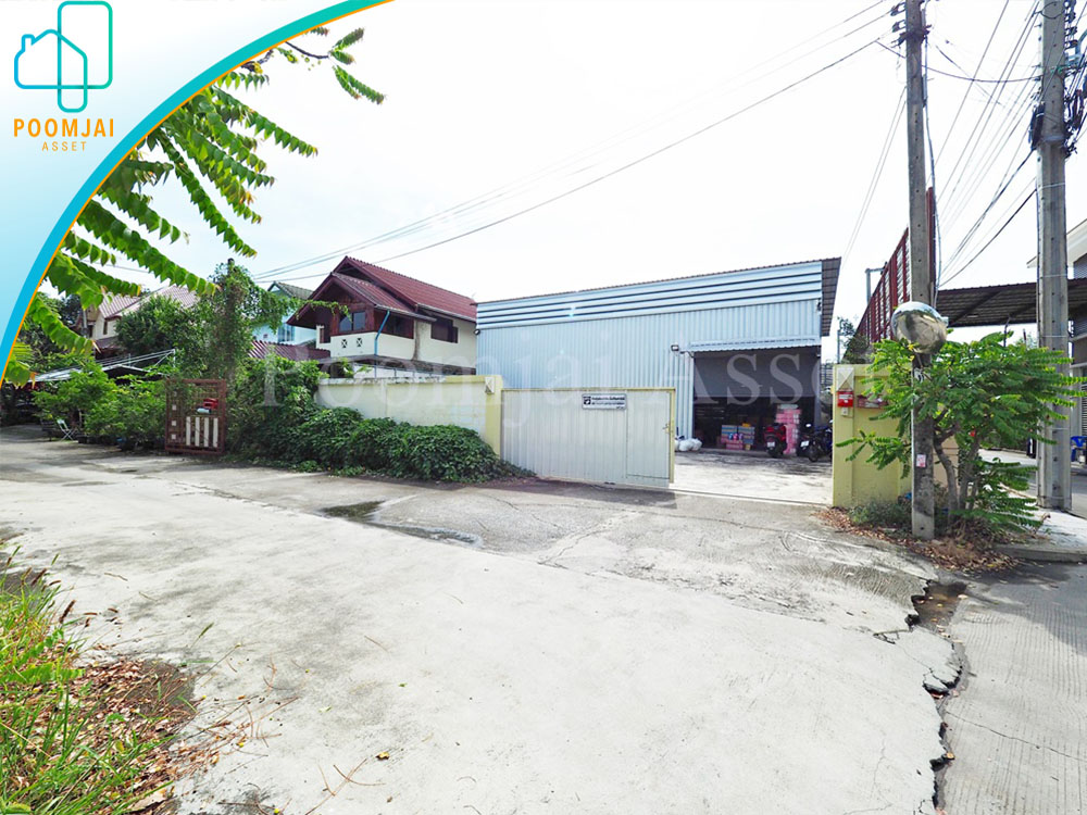 ที่ดินพร้อมโกดังเก็บสินค้า ซอยบางบอน 3  ( หลังมุม)
