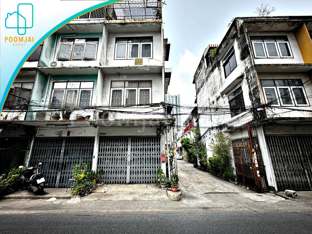 อาคารพาณิชย์ 3.5 ชั้น ซอยภูมิจิตร พระราม4 คลองเตย กรุงเทพฯ (หลังมุม)